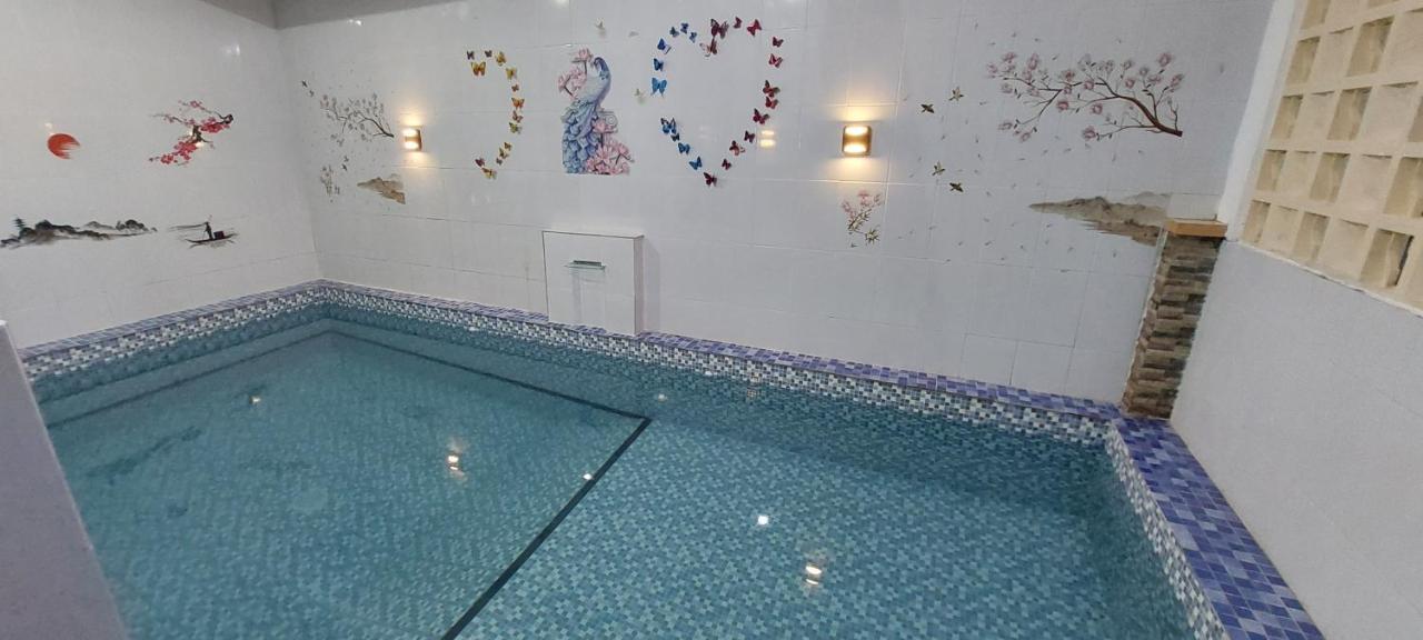 Villa Two One Exotic Private Pool Di Batu Бату Екстериор снимка